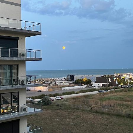 Luxury Studio 42 De Silva Mamaia Exteriér fotografie