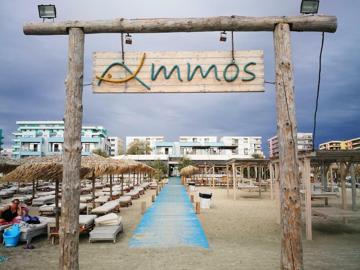 Luxury Studio 42 De Silva Mamaia Exteriér fotografie