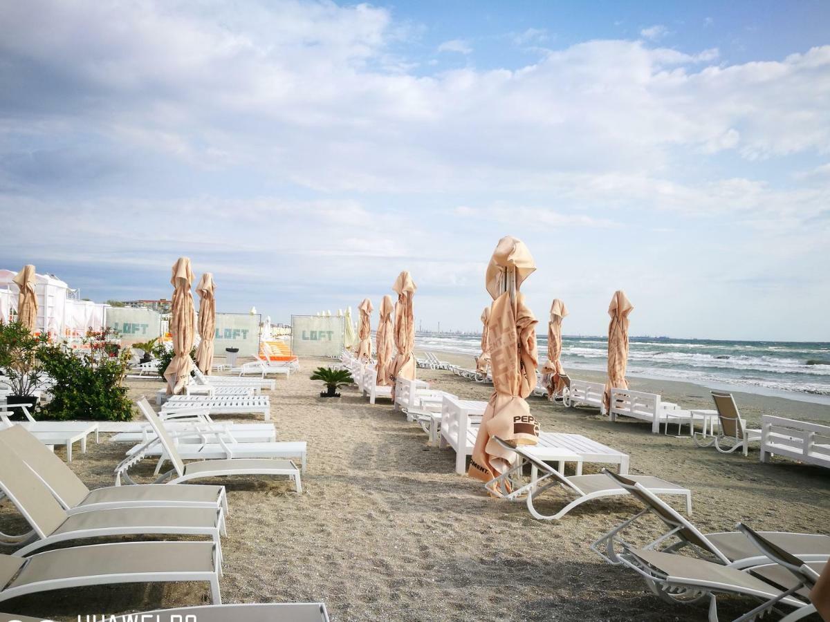 Luxury Studio 42 De Silva Mamaia Exteriér fotografie