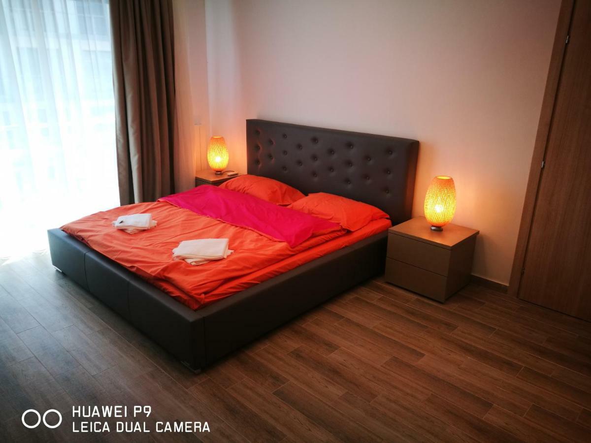 Luxury Studio 42 De Silva Mamaia Exteriér fotografie